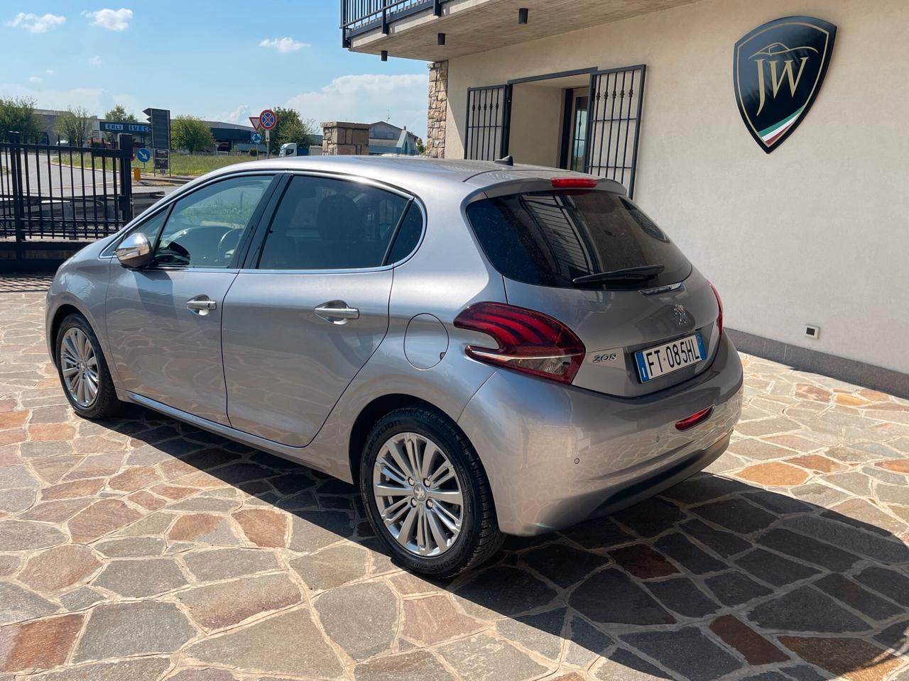 Peugeot 208 PureTech Turbo 110 EAT6 S&S 5 porte Allure