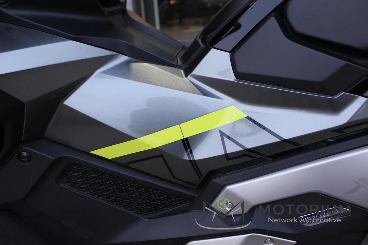 HONDA X-ADV 750 SPECIAL EDITION