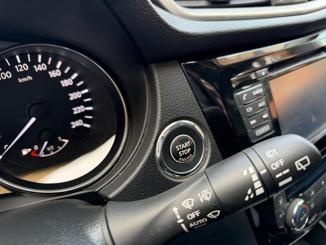 Nissan Qashqai 1.5 dCi N-Connecta Tetto/Retrocamera360/