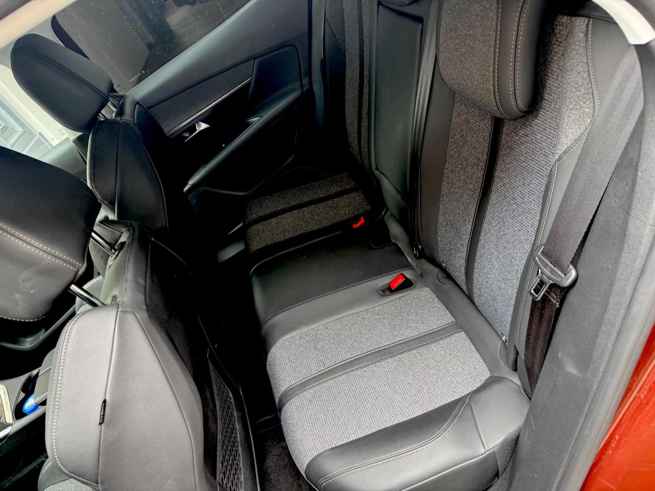 Peugeot 3008 PureTech Turbo 130 S&S EAT8 Allure