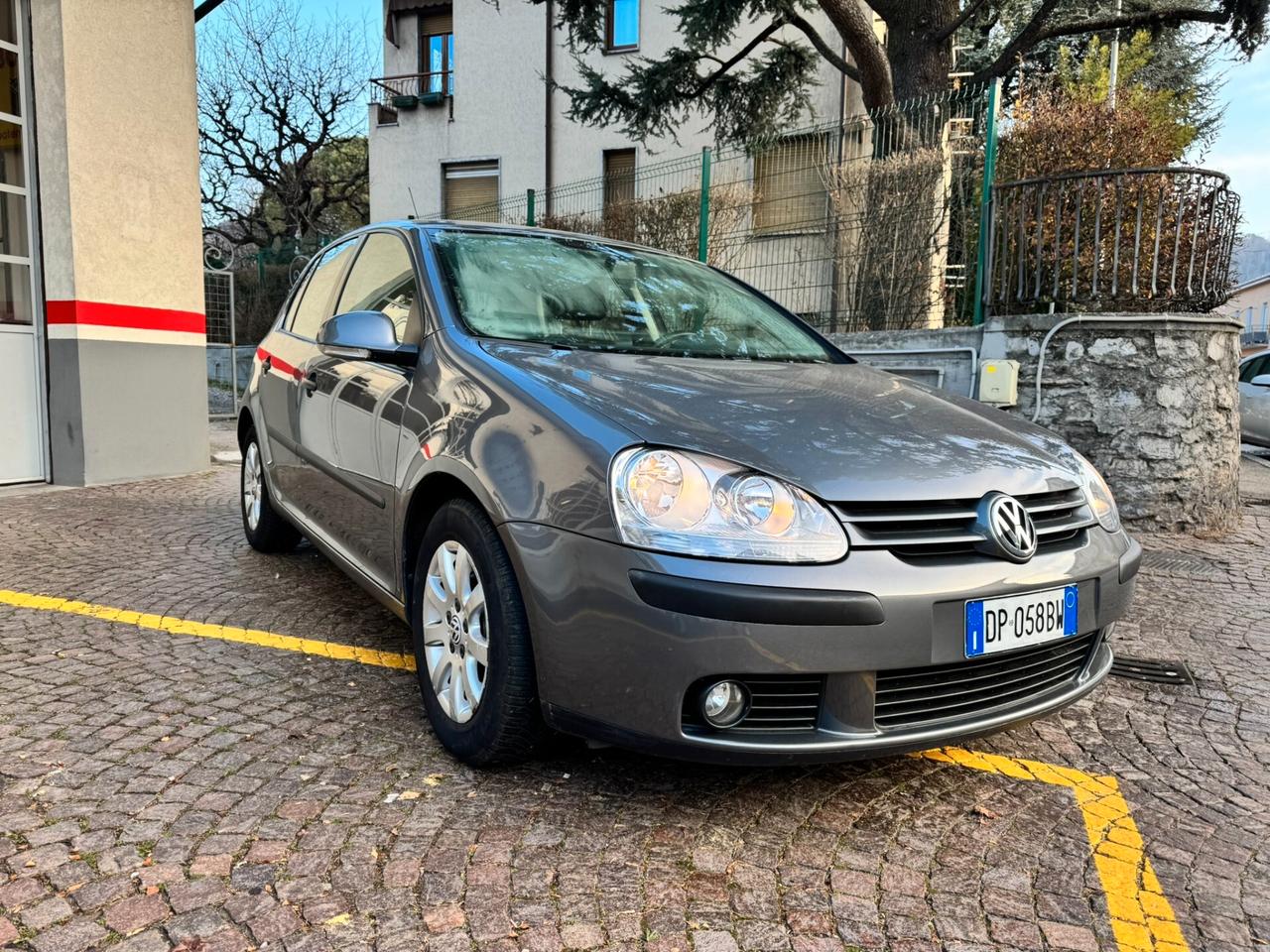 Volkswagen Golf 1.6 5p. Comfortline