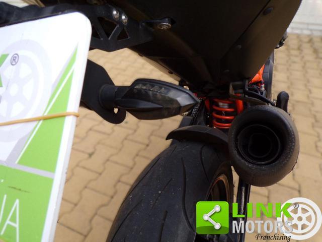 KTM 690 Duke R - Garanzia gratis con finanziamento!