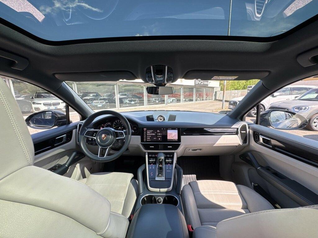 Porsche Cayenne Coupe 3.0 E-Hybrid Tiptronic