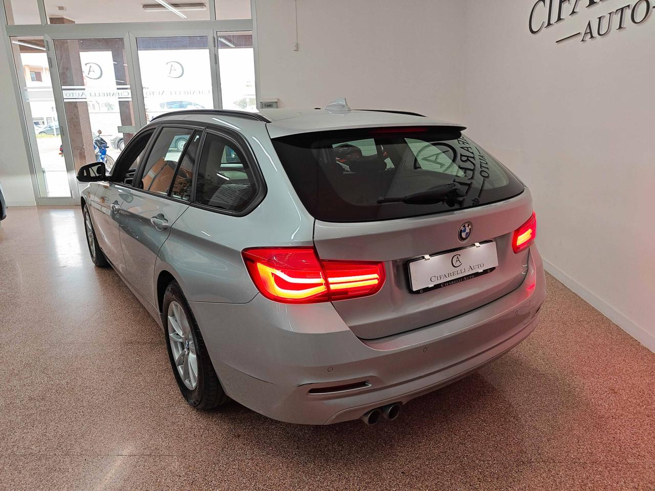 Bmw 320 320d Touring Business Advantage aut.