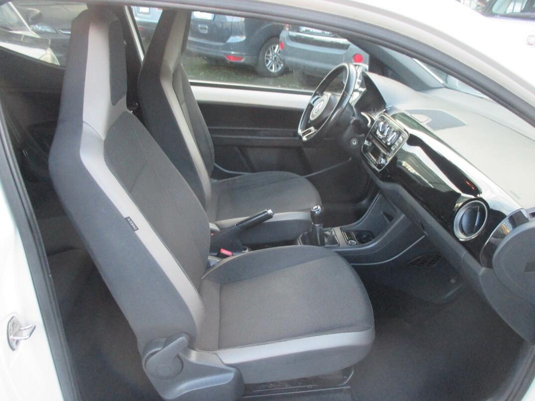 Volkswagen up! 2012 3p 1.0 eco High 68cv Per Neopatentati