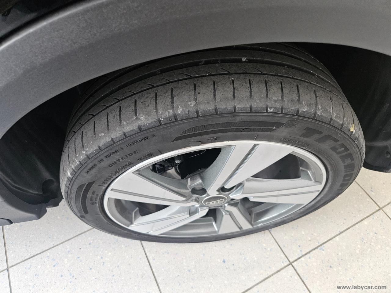 AUDI Q2 30 TDI S tronic Business