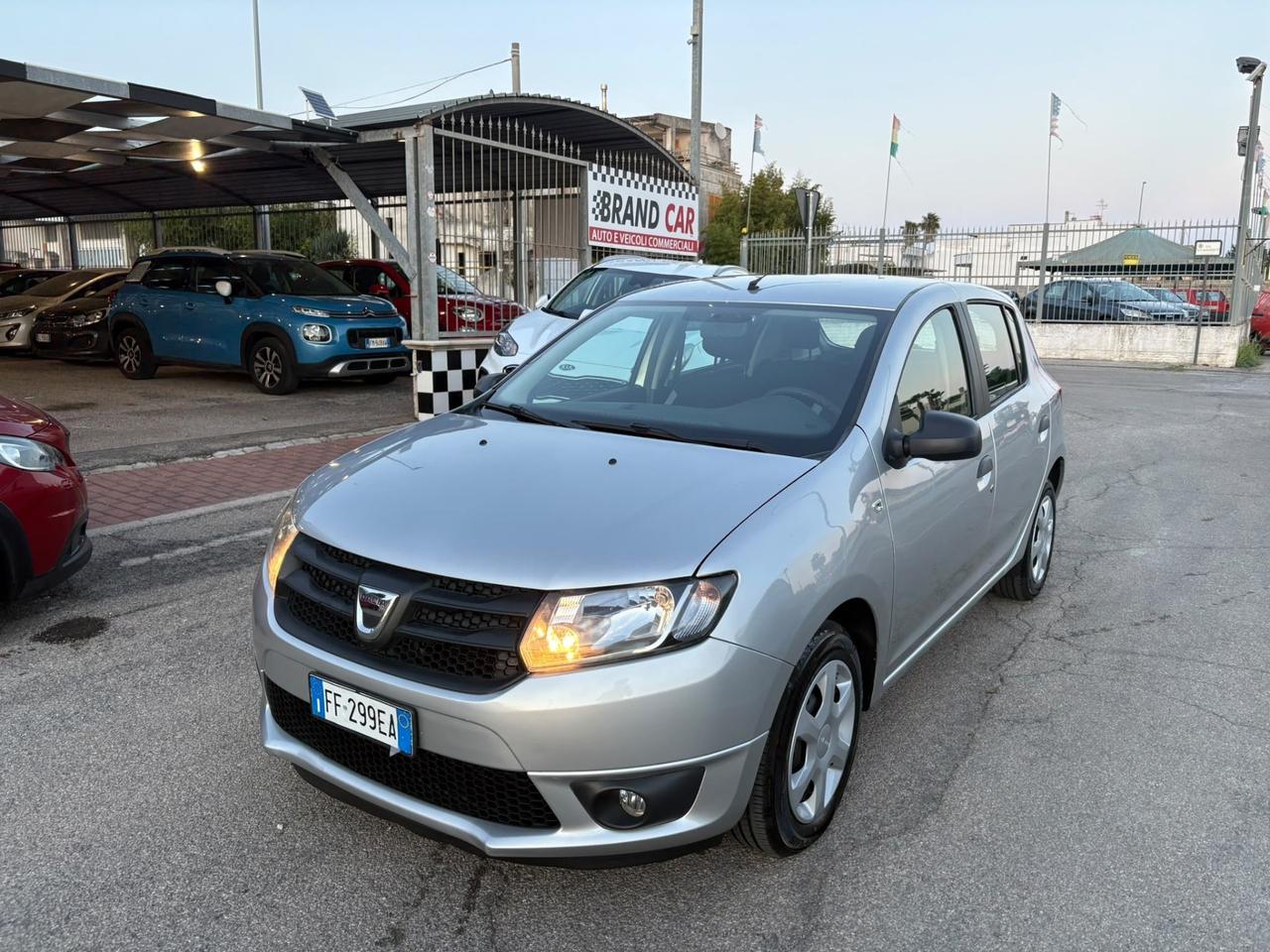 Dacia Sandero 1.2 Lauréate Unipro 2016