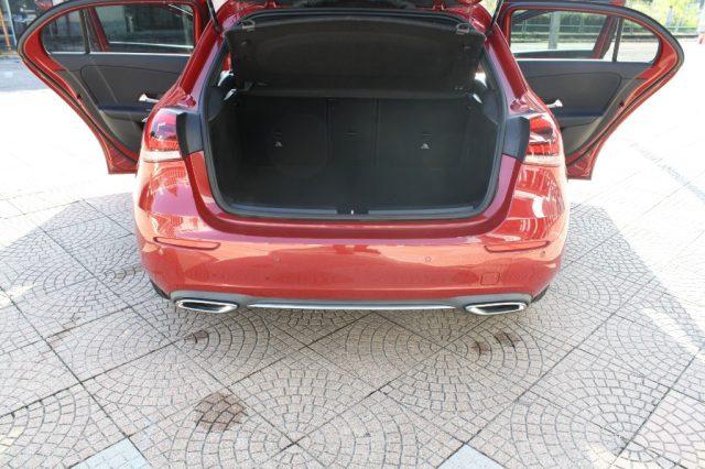 MERCEDES-BENZ A 200 Sport