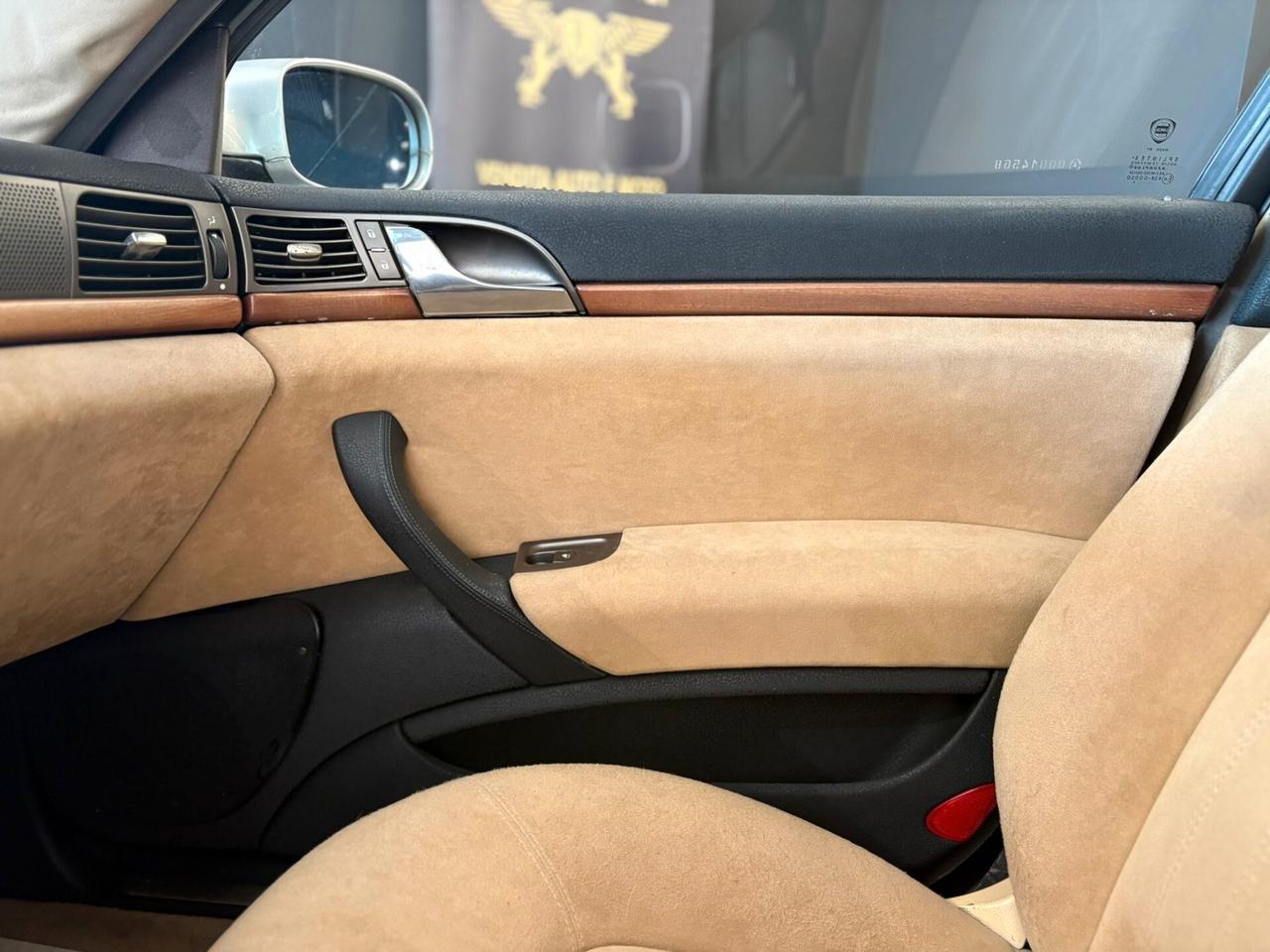 Lancia Thesis 2.4 JTD Emblema