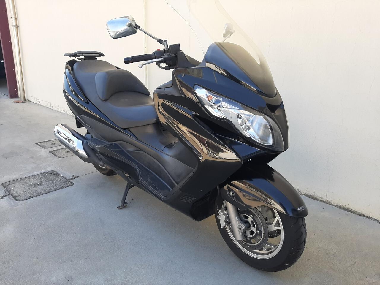 Suzuki AN Burgman 400ie