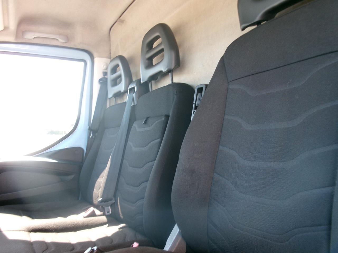 Iveco Daily 35C13 2.3 130CV E5 FURGONE GEMELLATO P.3520 H3 **135000KM**
