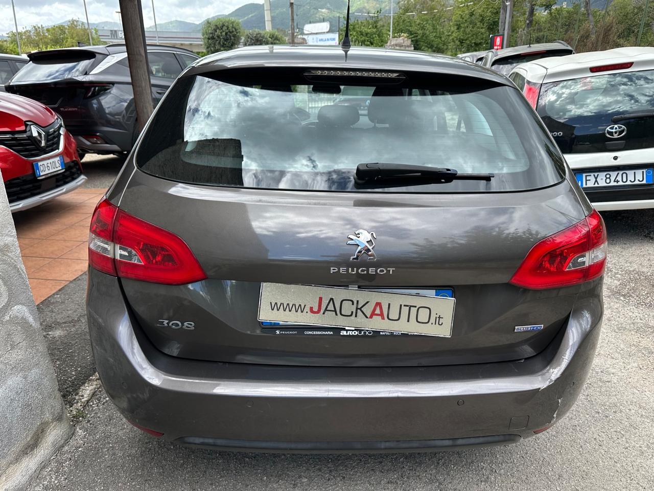 Peugeot 308 BlueHDi 120 S&S SW Business