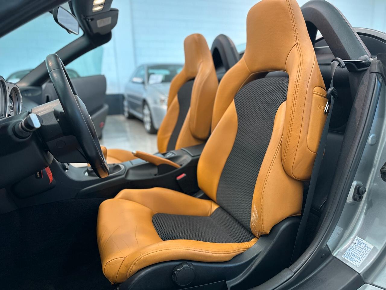 Nissan Z 350Z Roadster 3.5 V6 Lev 1
