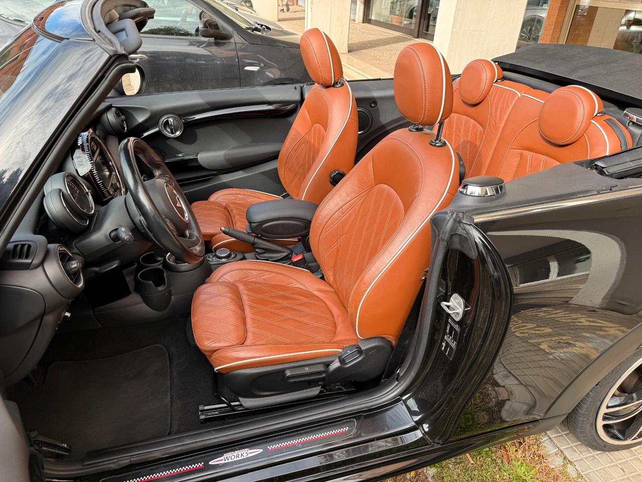 Mini John Cooper Works Cabrio 2.0 Full Optional, Head-Up display, Sedili in pelle, Retrocamera, Palette al volante