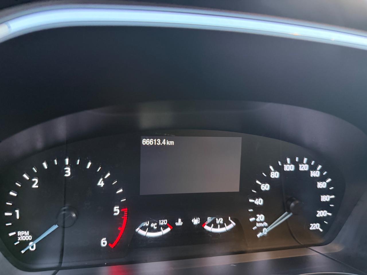 Ford Kuga 2.0 EcoBlue Hybrid 150 CV 2WD ST-Line