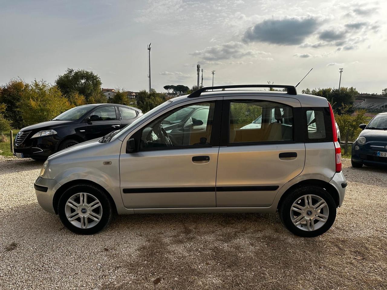 FIAT PANDA CAMBIO AUTOMATICO NEOPATENTATI OK ZTL