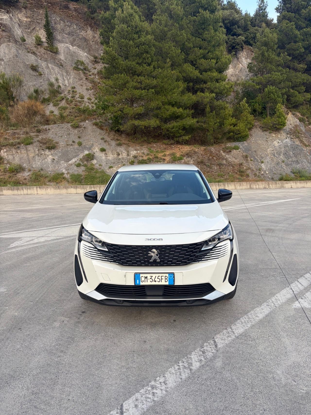 PEUGEOT 3008 BLUE HDI 2022