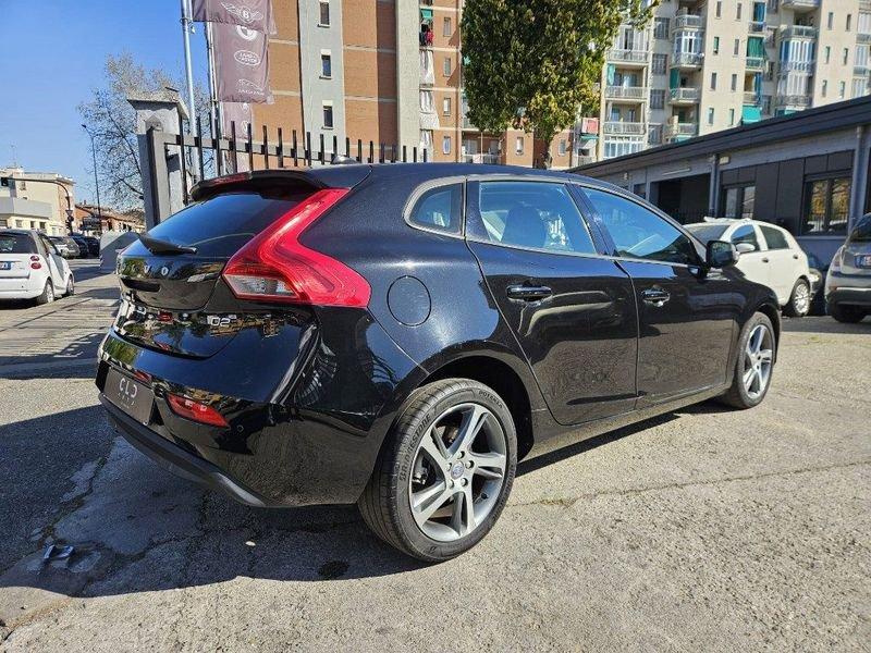 Volvo V40 D2 Geartronic Momentum