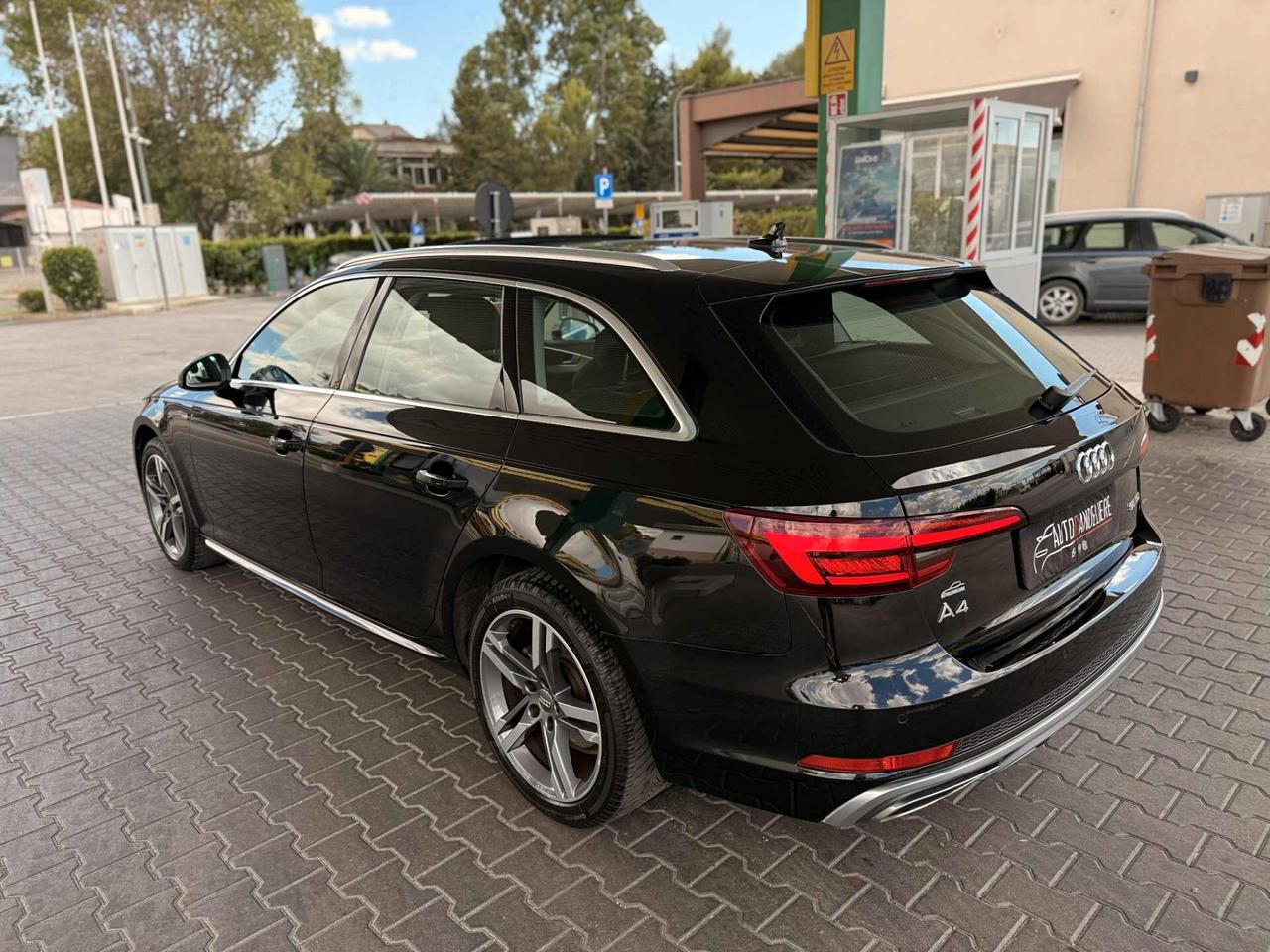 Audi A4 Avant 35 TDI S tronic line edition/TETTO/18/PDC/BELLA
