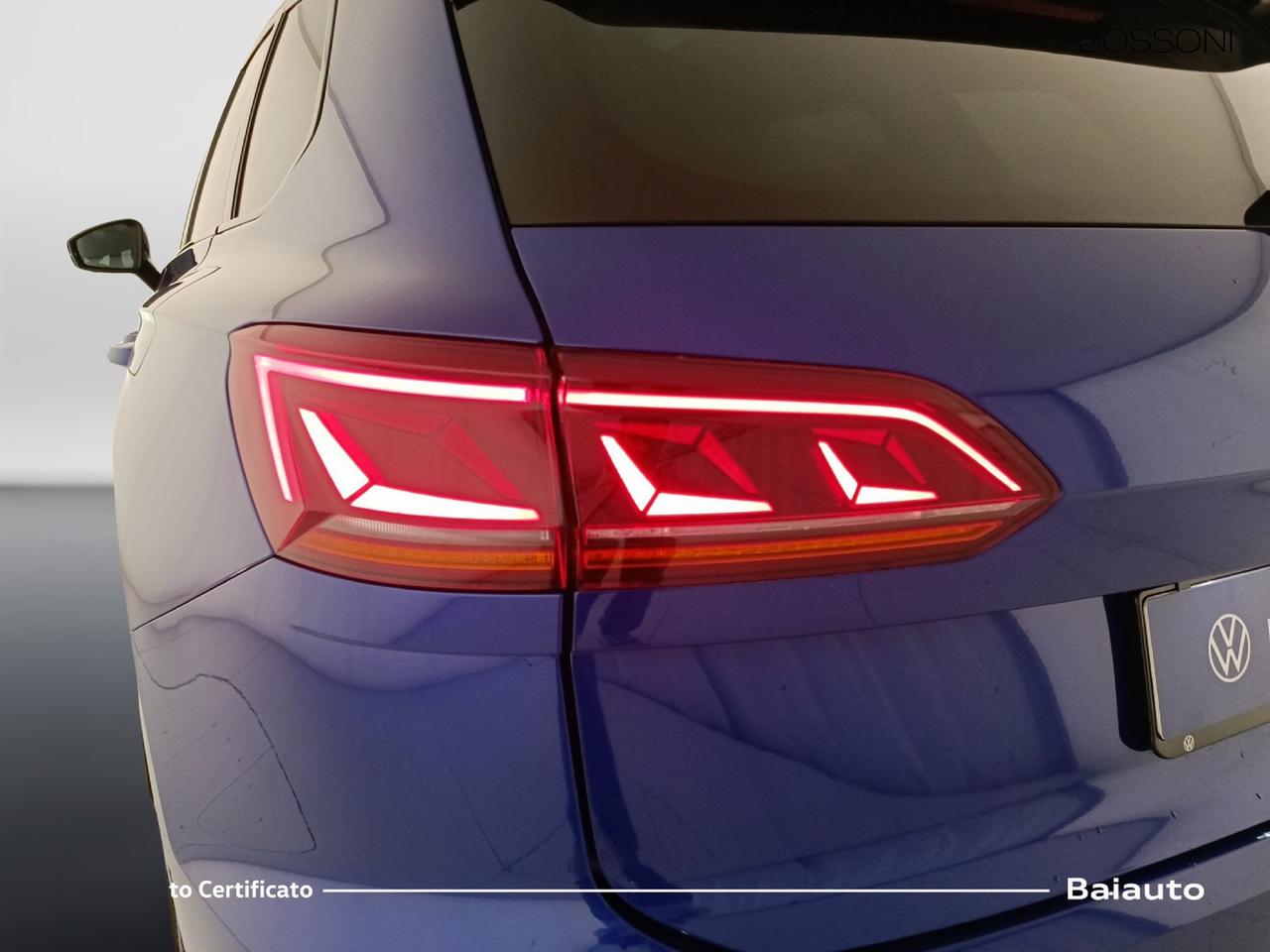 Volkswagen Touareg 3.0 v6 tsi ehybrid r 4motion tiptronic