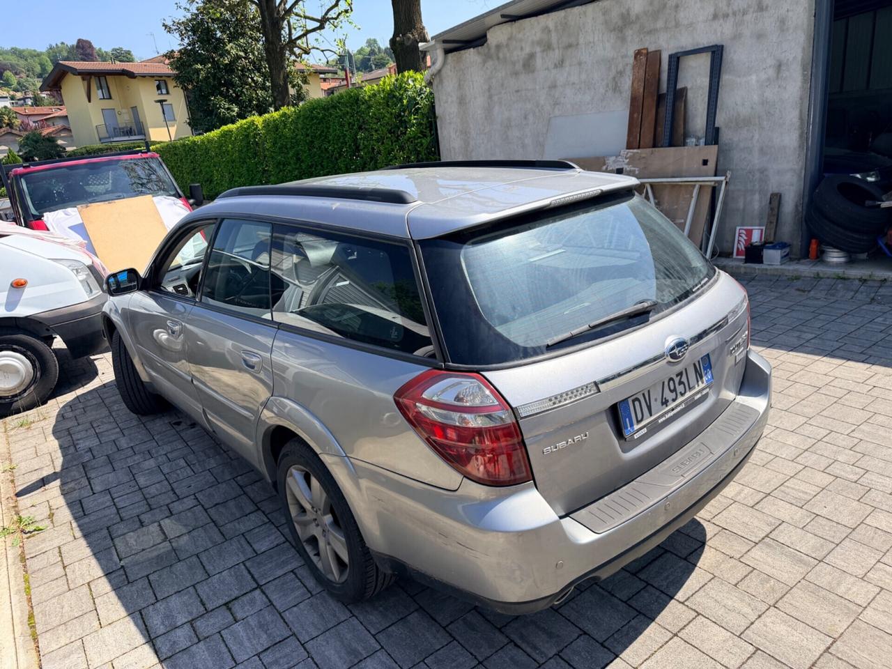 Subaru OUTBACK 2.0D 16V CM