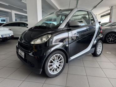 smart fortwo fortwo 800 33 kW cabrio pure cdi