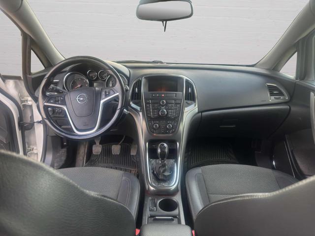 OPEL Astra 1.7 CDTI 110CV Sports Tourer Cosmo