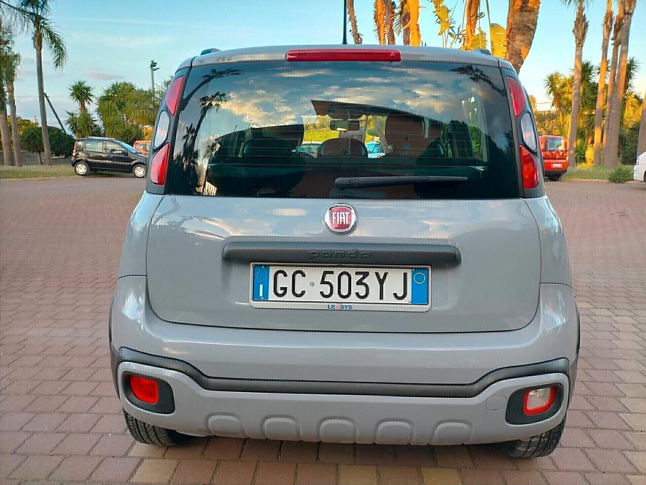 Fiat Panda 1.0 FireFly S&S Hybrid City Cross