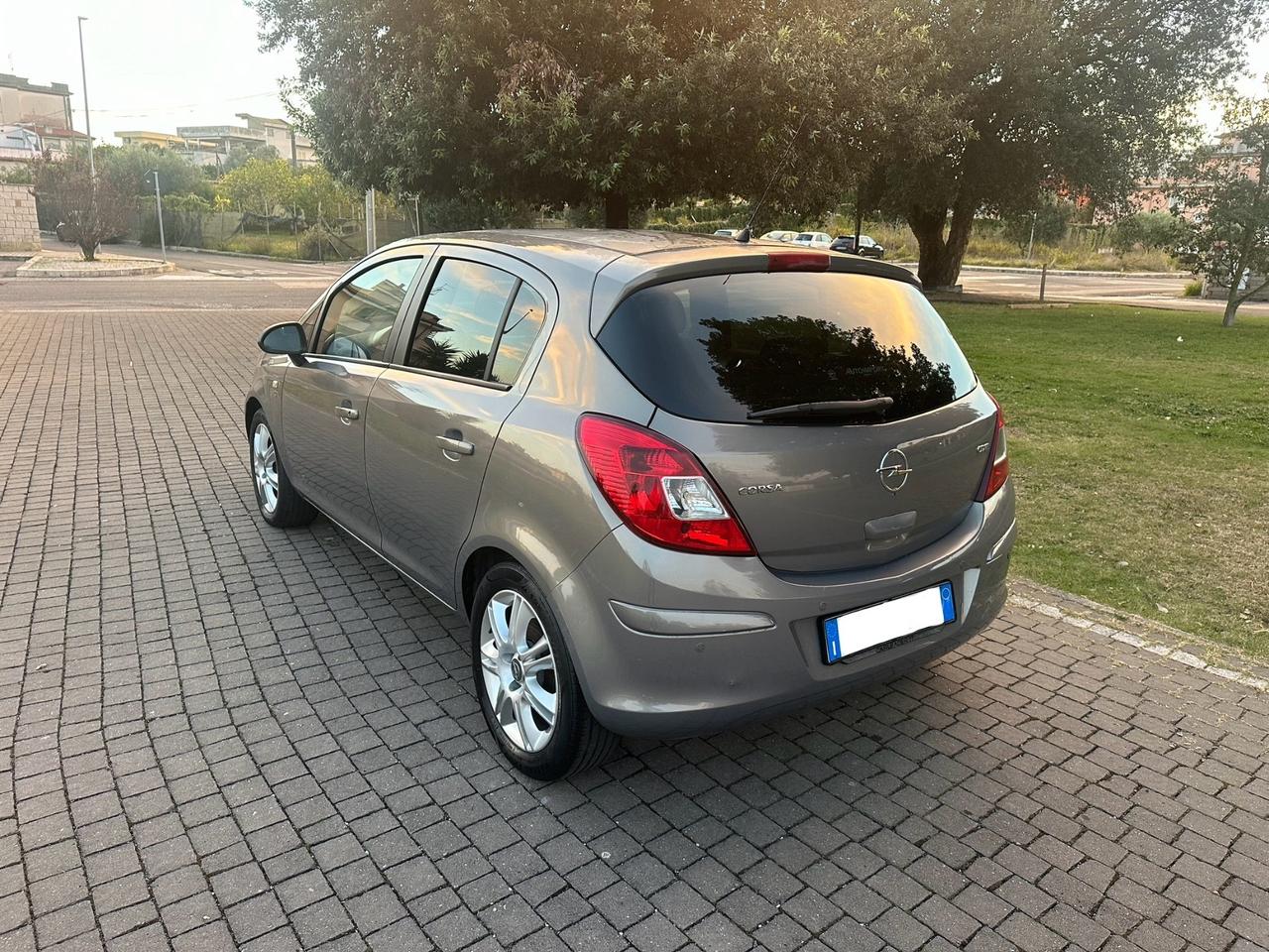 Opel Corsa 1.3 Diesel 95 CV OK NEOPATENTATO EURO 5