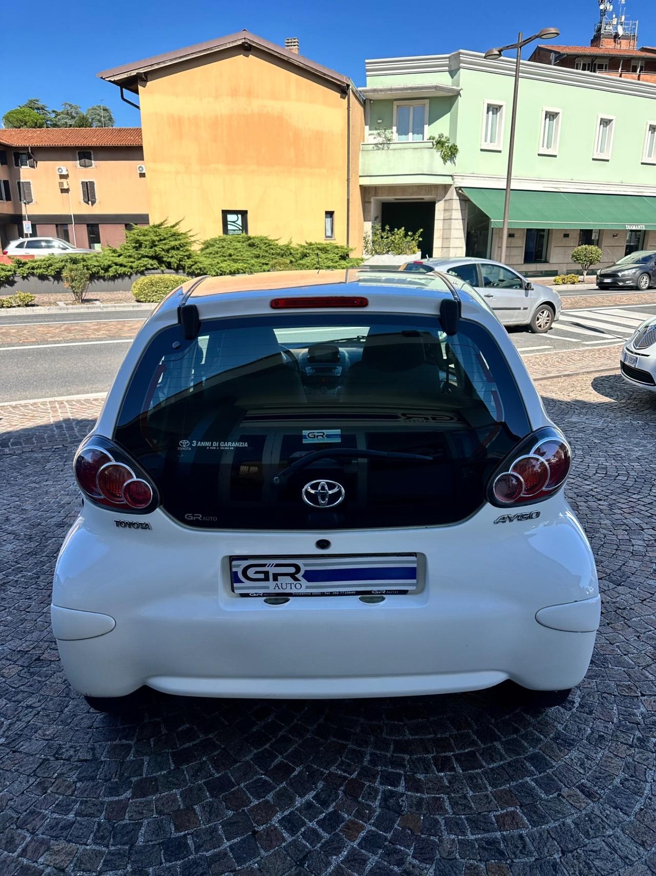 Toyota Aygo 1.0Bz 68Cv 5P Sol Connect -Uniproprietario
