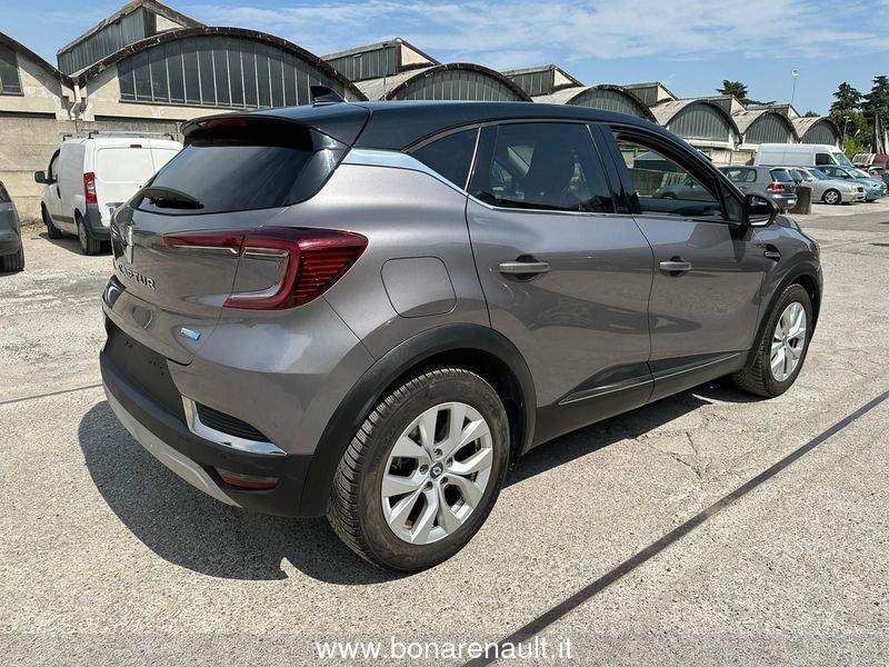 Renault Captur Plug-in Hybrid E-Tech 160 CV Intens