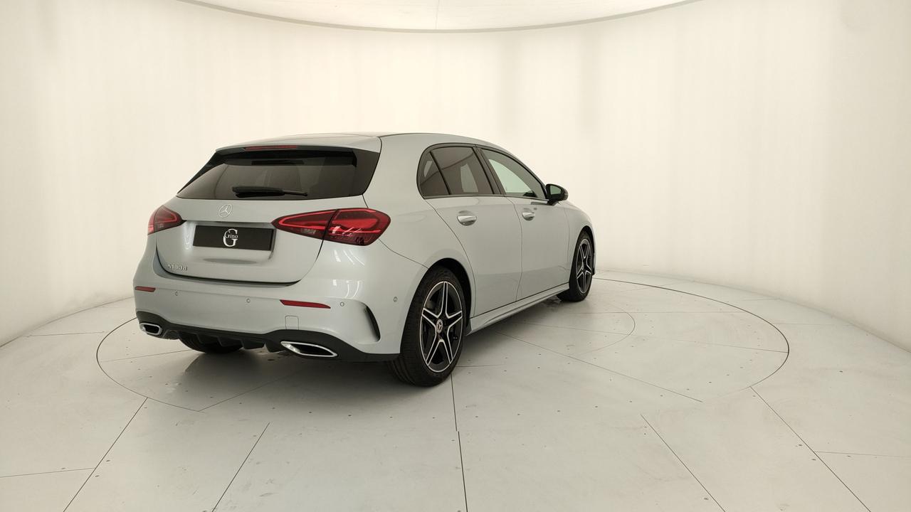 Mercedes-Benz A 180 d Automatic