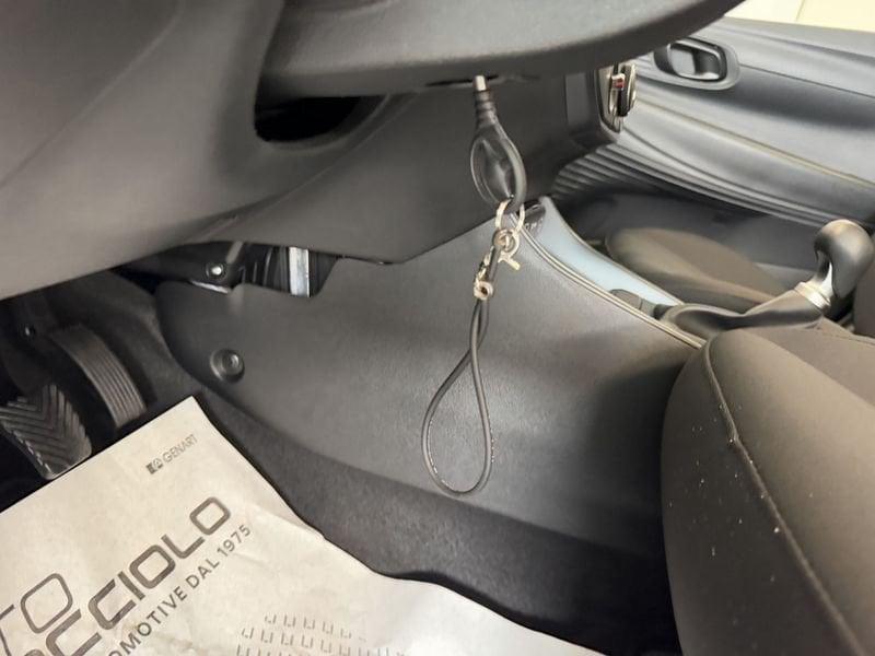 Hyundai i20 1.2 MPI MT ConnectLine
