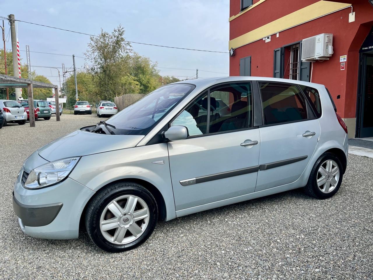 Renault Scenic Scénic 1.6 16V GPL