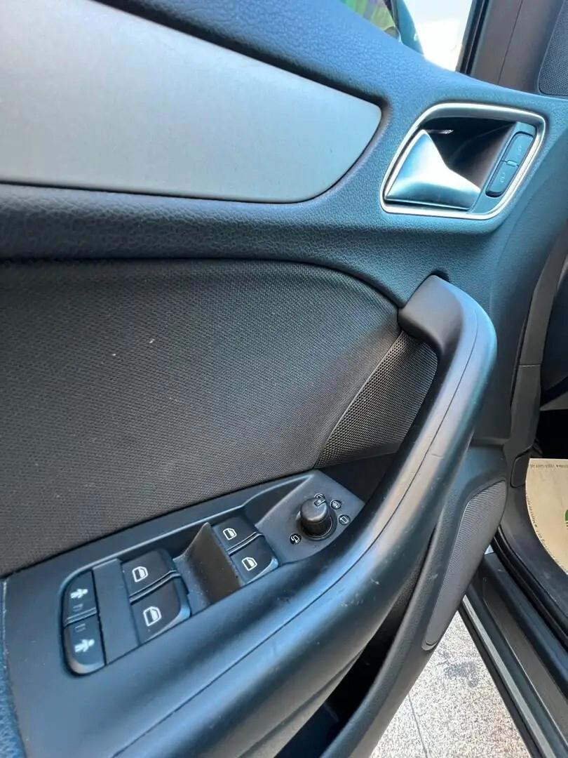 Audi Q3 2.0 TDI quattro S tronic Line Edition