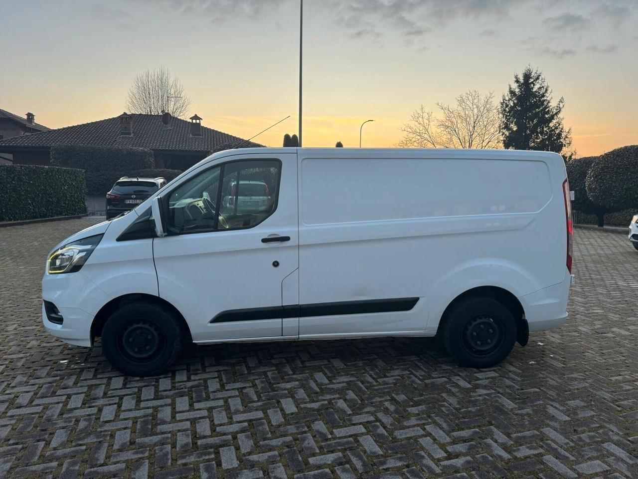 Ford Transit Custom Transit Custom 260 2.0 EcoBlue PC Furgone Entry