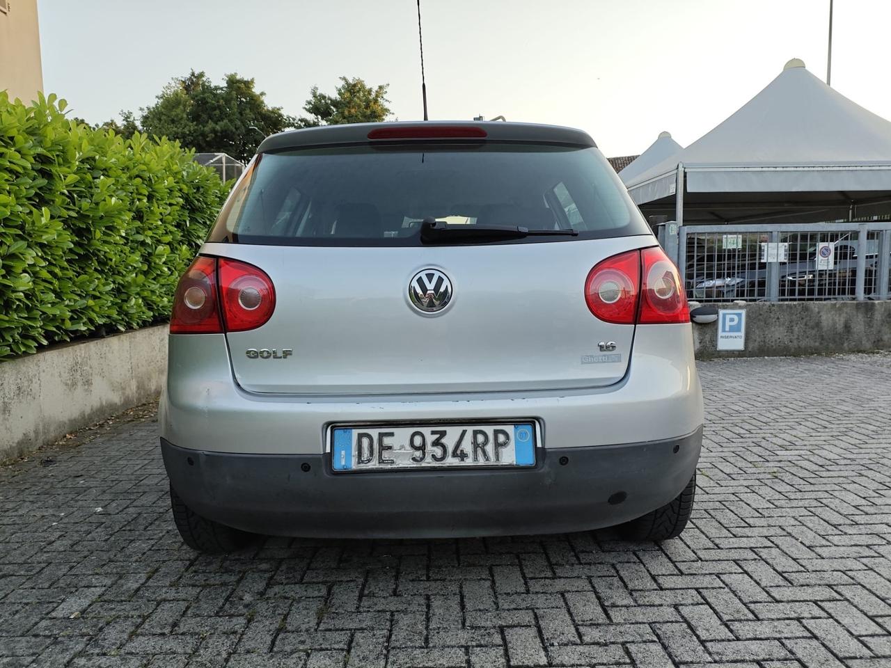 Volkswagen Golf 1.6 5p. Comfortline