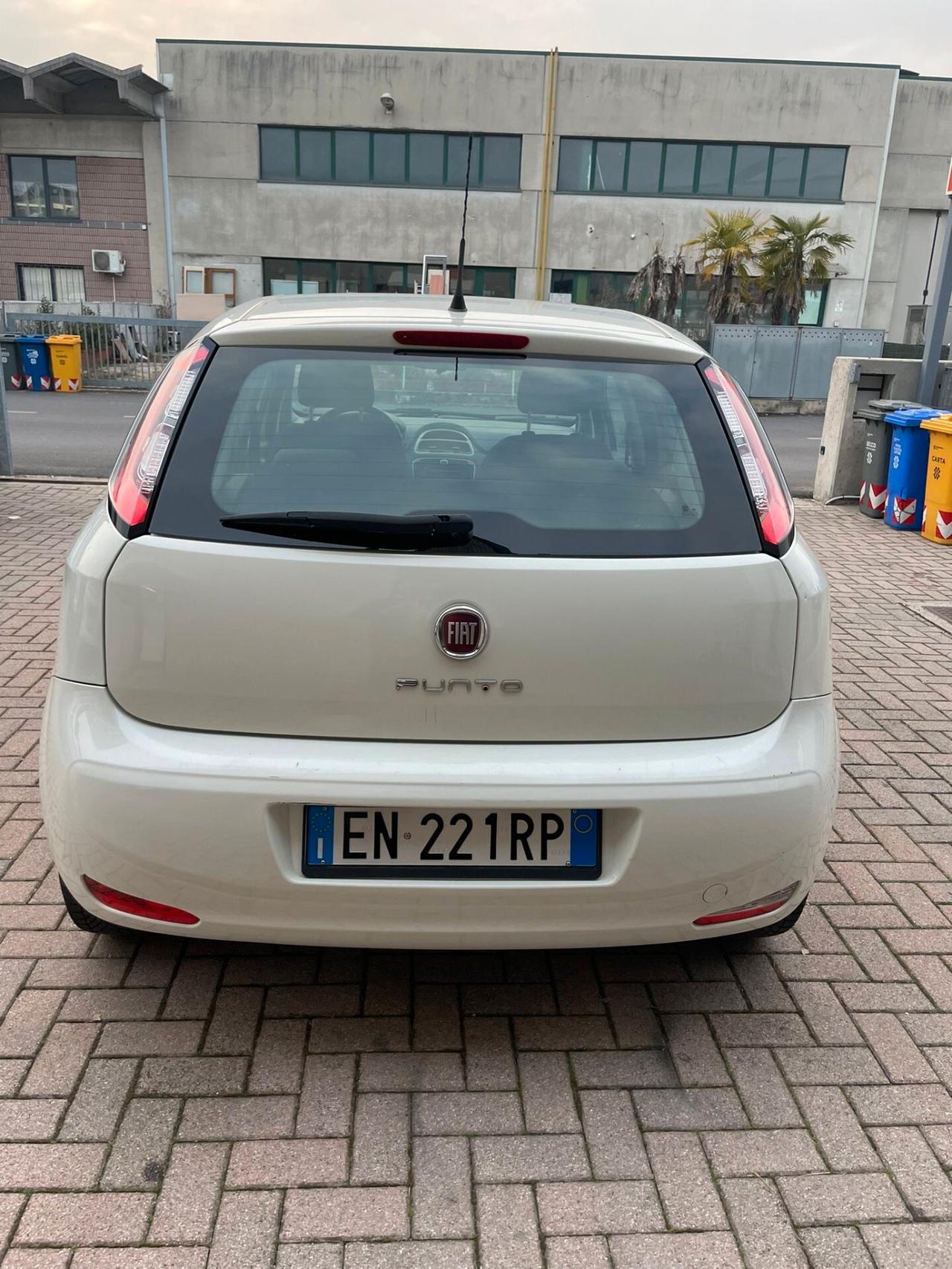 Fiat Punto 1.4 8V 5 porte Easypower GPL Lounge ok neopatentati