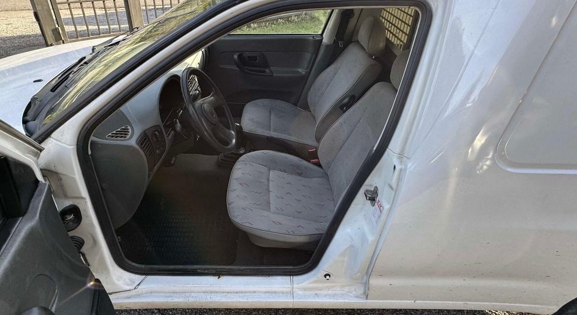 Volkswagen Caddy 1.9 diesel Van