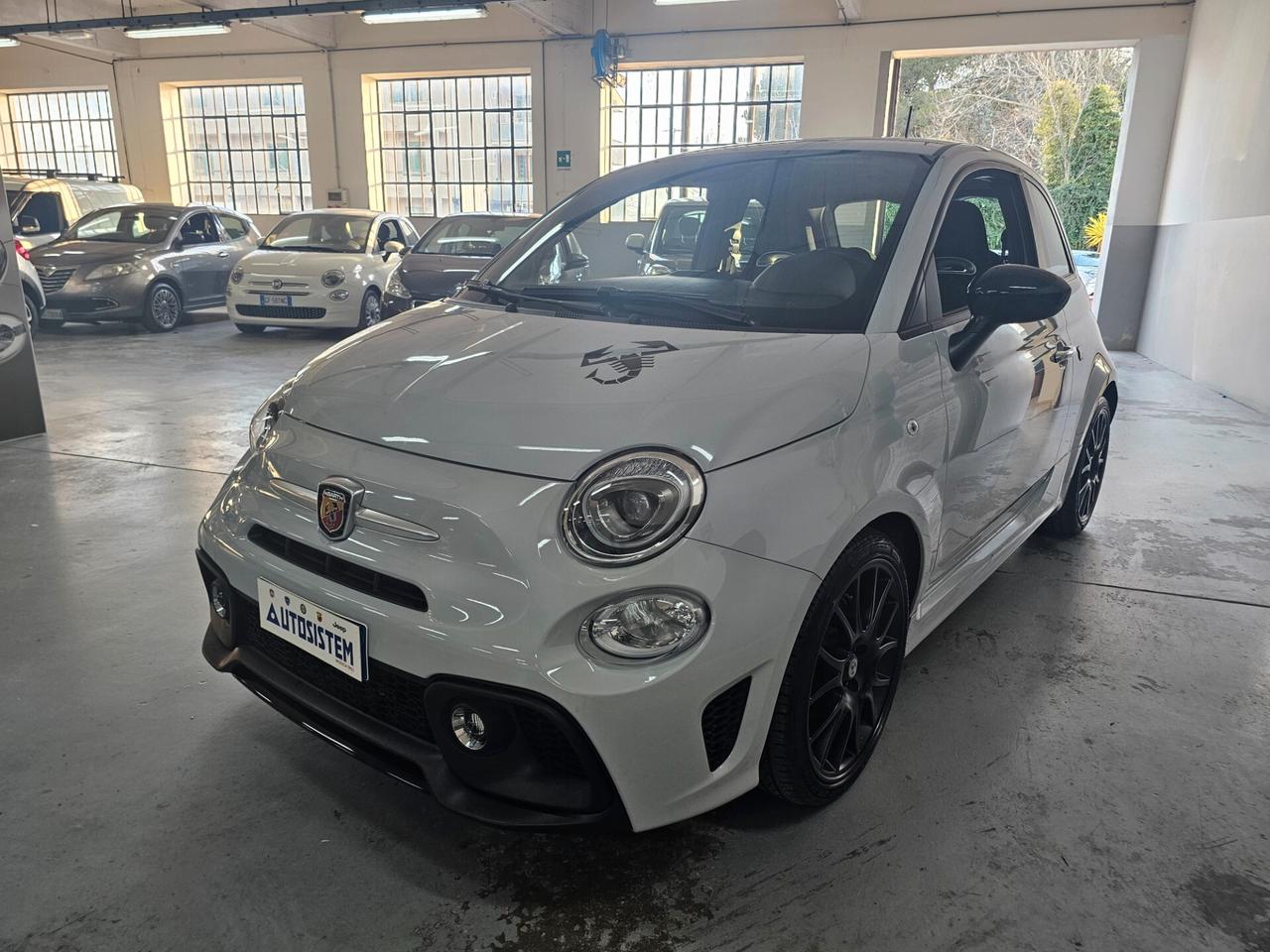 Abarth 595 1.4 Turbo T-Jet 165 CV