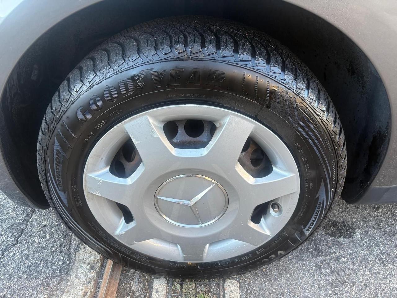Mercedes-benz A 160 BlueEFFICIENCY Elegance