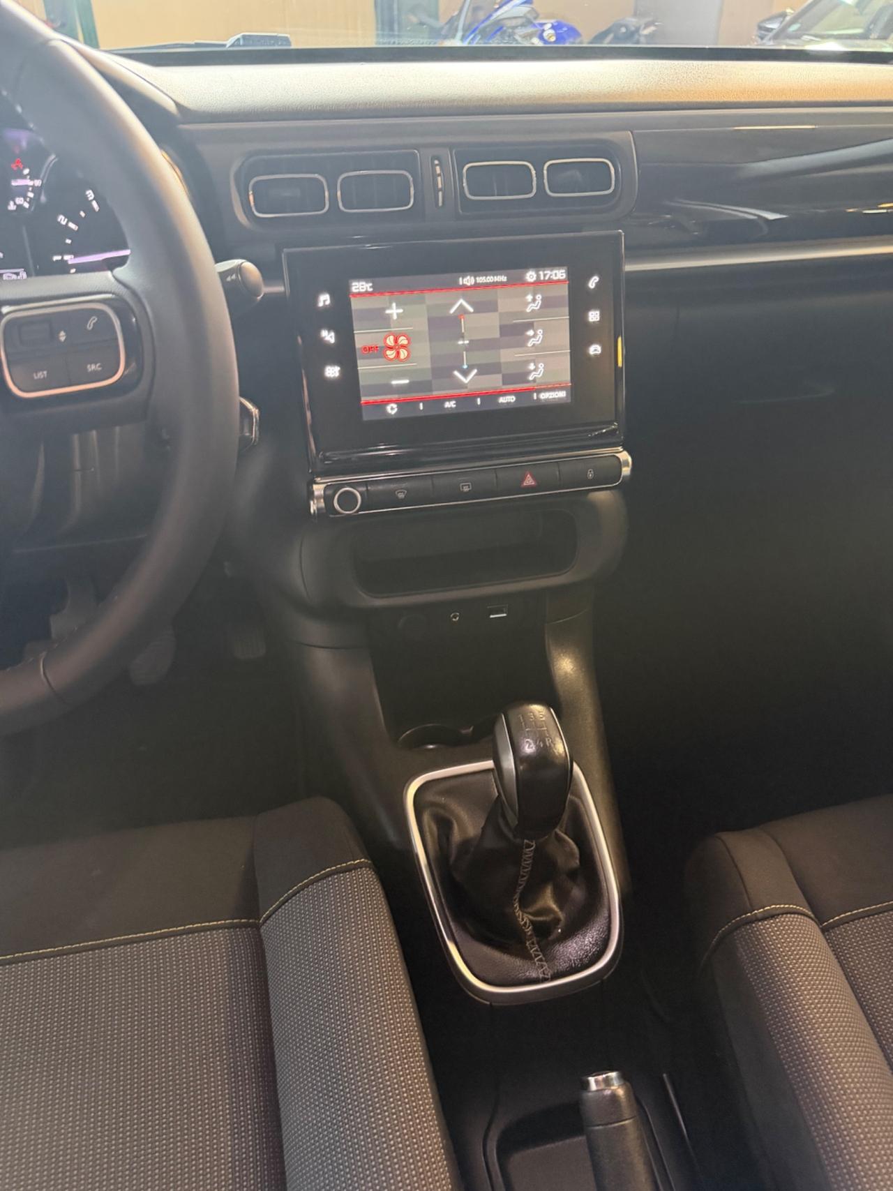Citroen C3 82CV SHINE KMCERT GARANZ UNICOPR NEOPAT