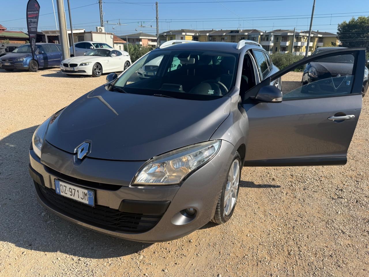 Renault Megane 1.5 dCi 110CV 2.499€