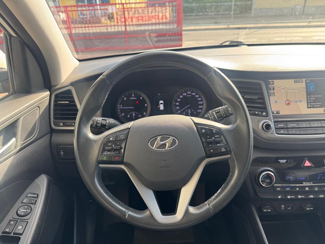 Hyundai Tucson 2.0 CRDI Xpossible TETTUCCIO #50055