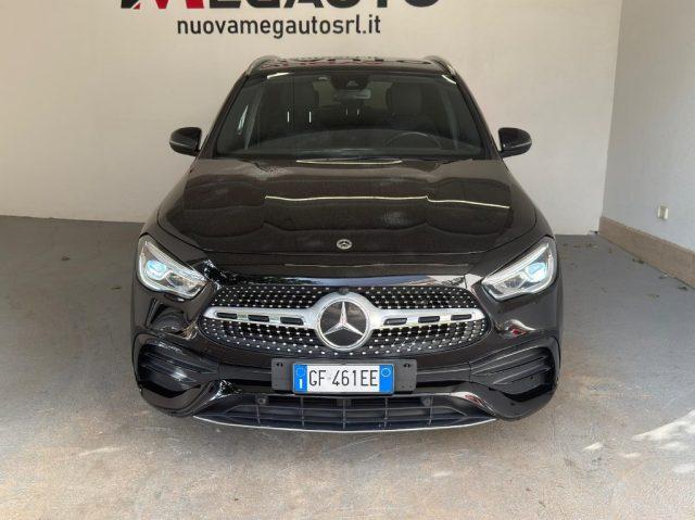 MERCEDES-BENZ GLA 200 d Automatic Premium