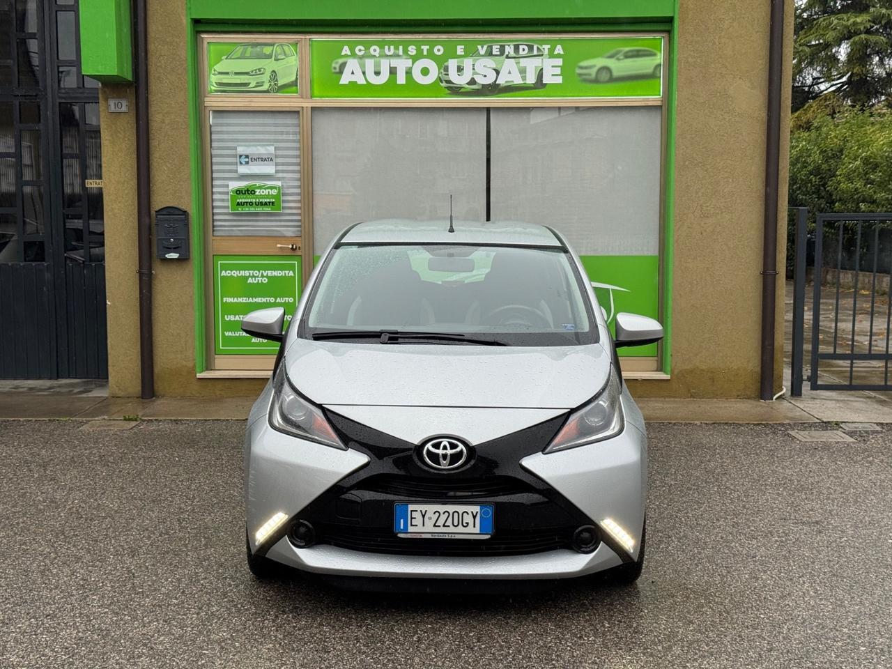 Toyota Aygo 1.0 VVT-i 69 CV 5 SOLO 67900km NEOPATENTATI