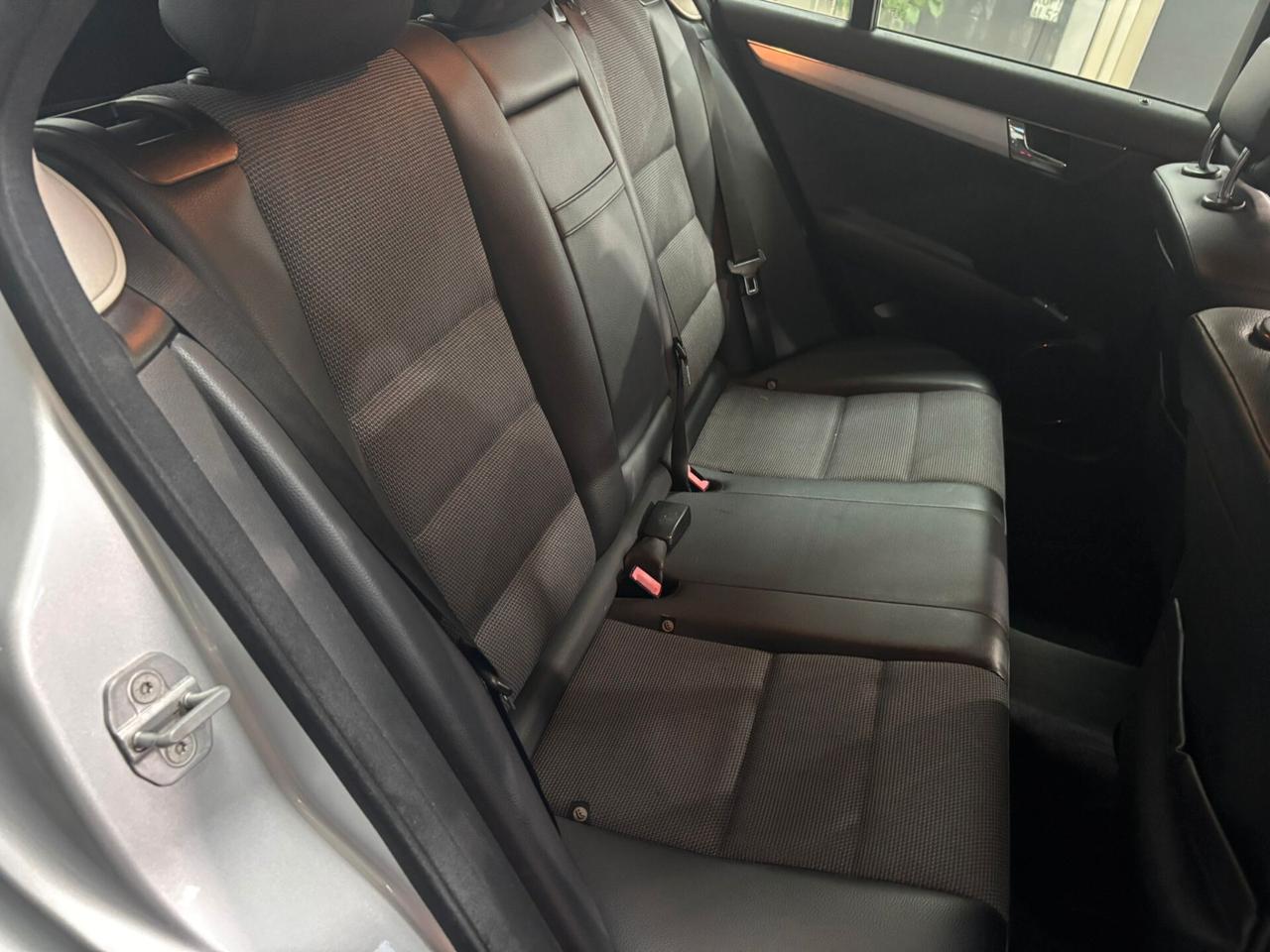 Mercedes-benz C 220 CDI S.W. BlueEFFICIENCY Avantgarde