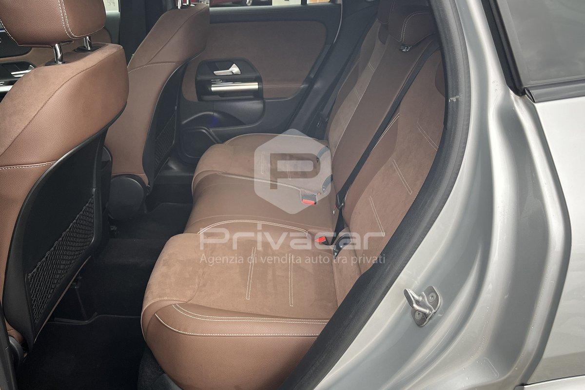 MERCEDES GLA 200 d Automatic AMG Line Premium