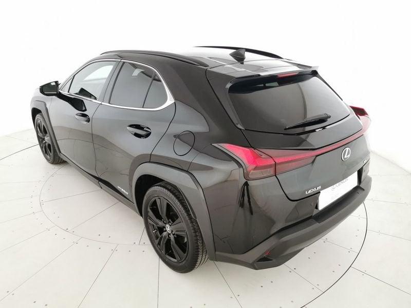 Lexus UX 250h 2.0 Midnight 2wd cvt