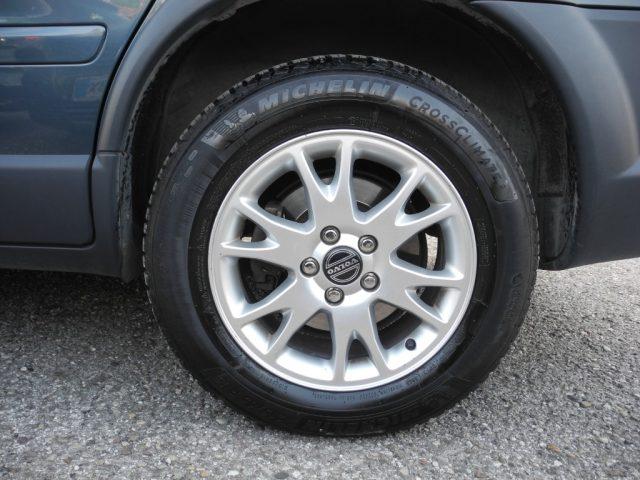 VOLVO XC70 2.4 D5 20v AWD Cross Country autom. - DA VETRINA